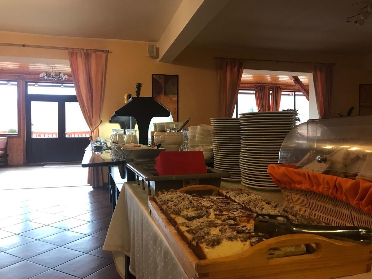 Complex Pastravaria Albota Arpaşu de Sus Zewnętrze zdjęcie